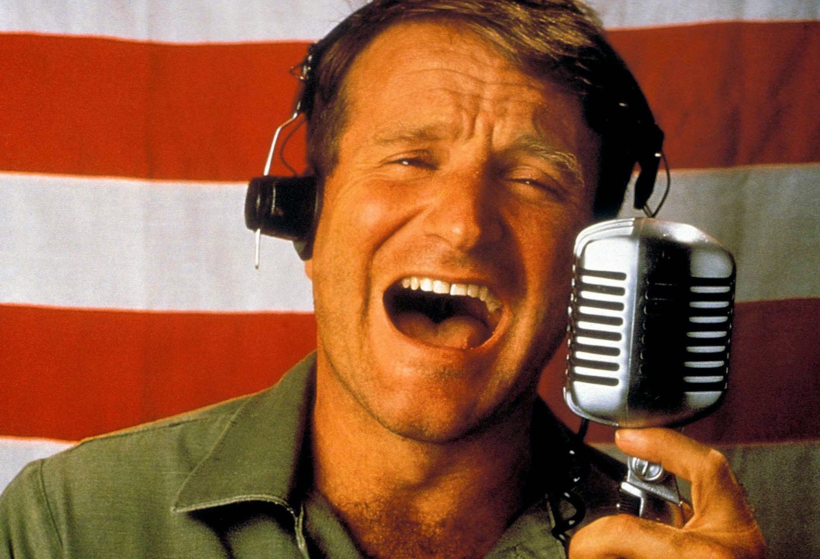 Nuestros 5 mejores momentos musicales de Robin Williams