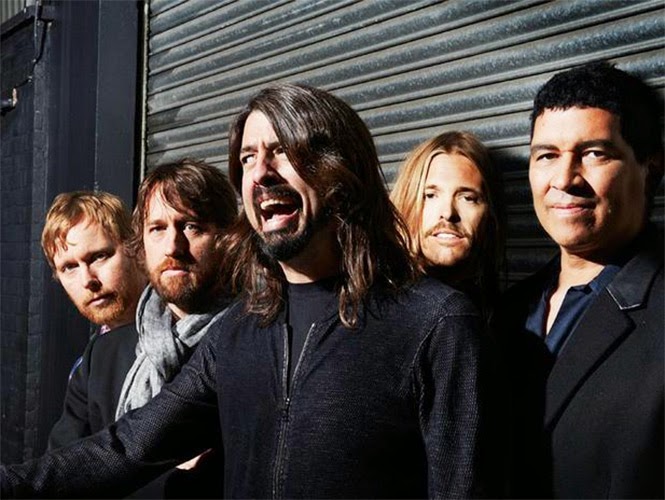 Foo Fighters también se llamarón The Holy Shits