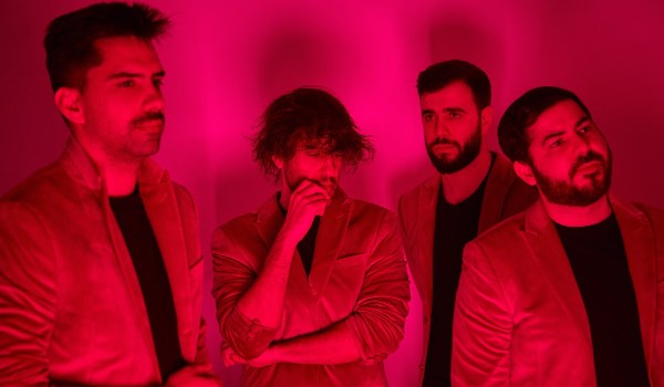 Marsella cierra su duelo musical