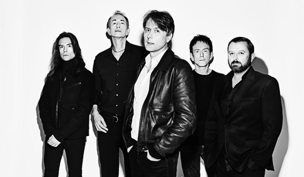 Suede, una de las bandas más grandes de los 90, regresa a Portugal