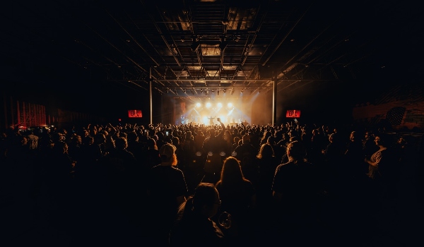 El metal industrial de Mushroomhead asalta Barcelona este verano