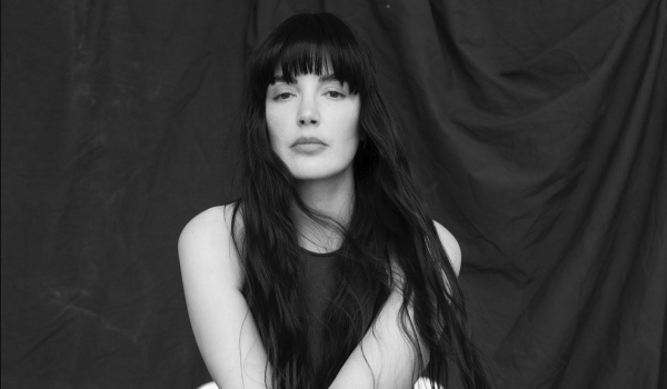 Rumia regresa al pop electrónico con ‘bb if you’d have me’ antes de su debut en el NOS Alive
