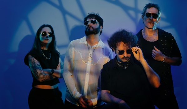 Venus Astra rompe moldes con ‘Me alegro por ti’ antes de su esperado álbum